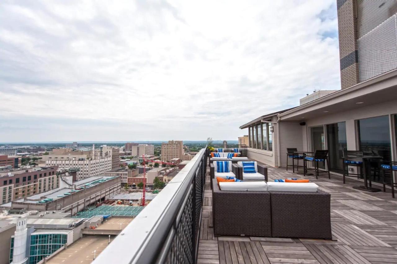 Apartment Cozystays Stylish In Downtown Louisville
