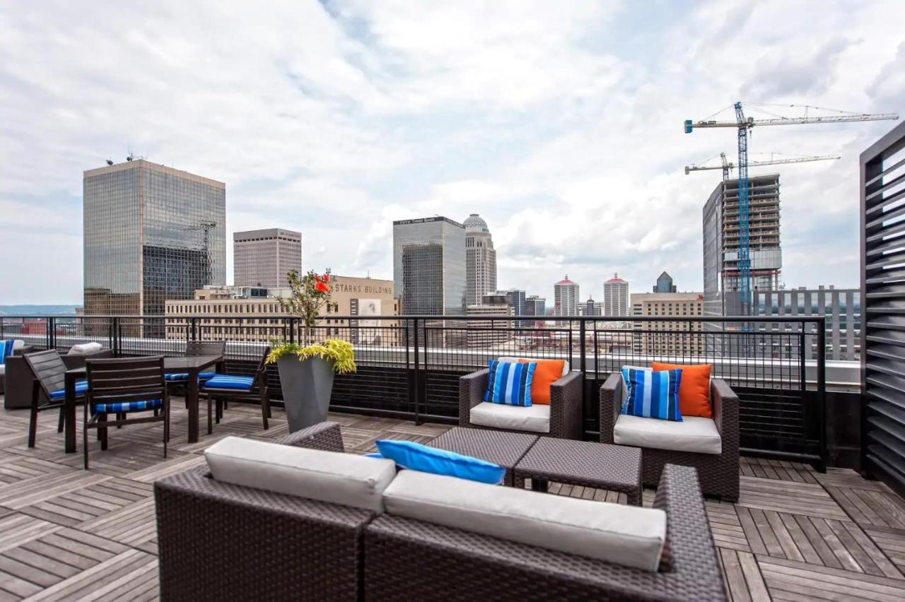 Cozystays Stylish In Downtown Apartment Louisville